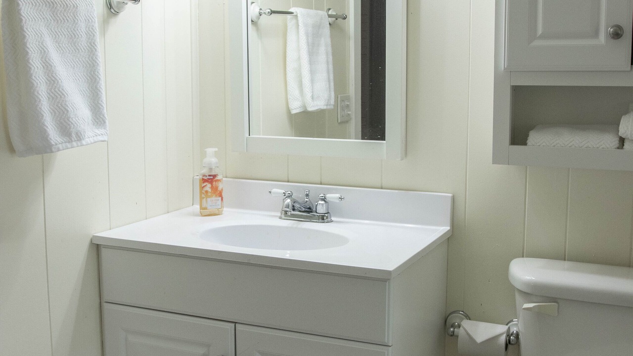 Photo of Bathroom in West Union