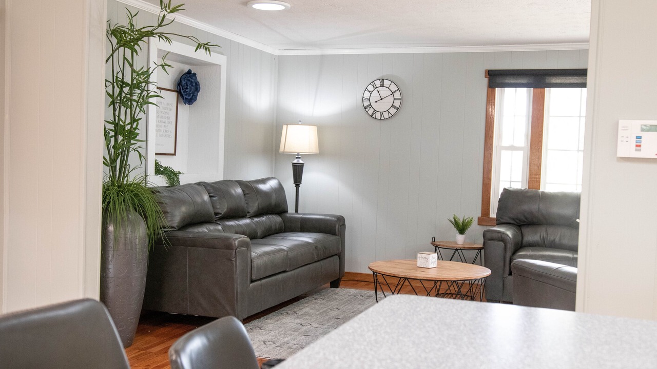 Photo of Livingroom in West Union