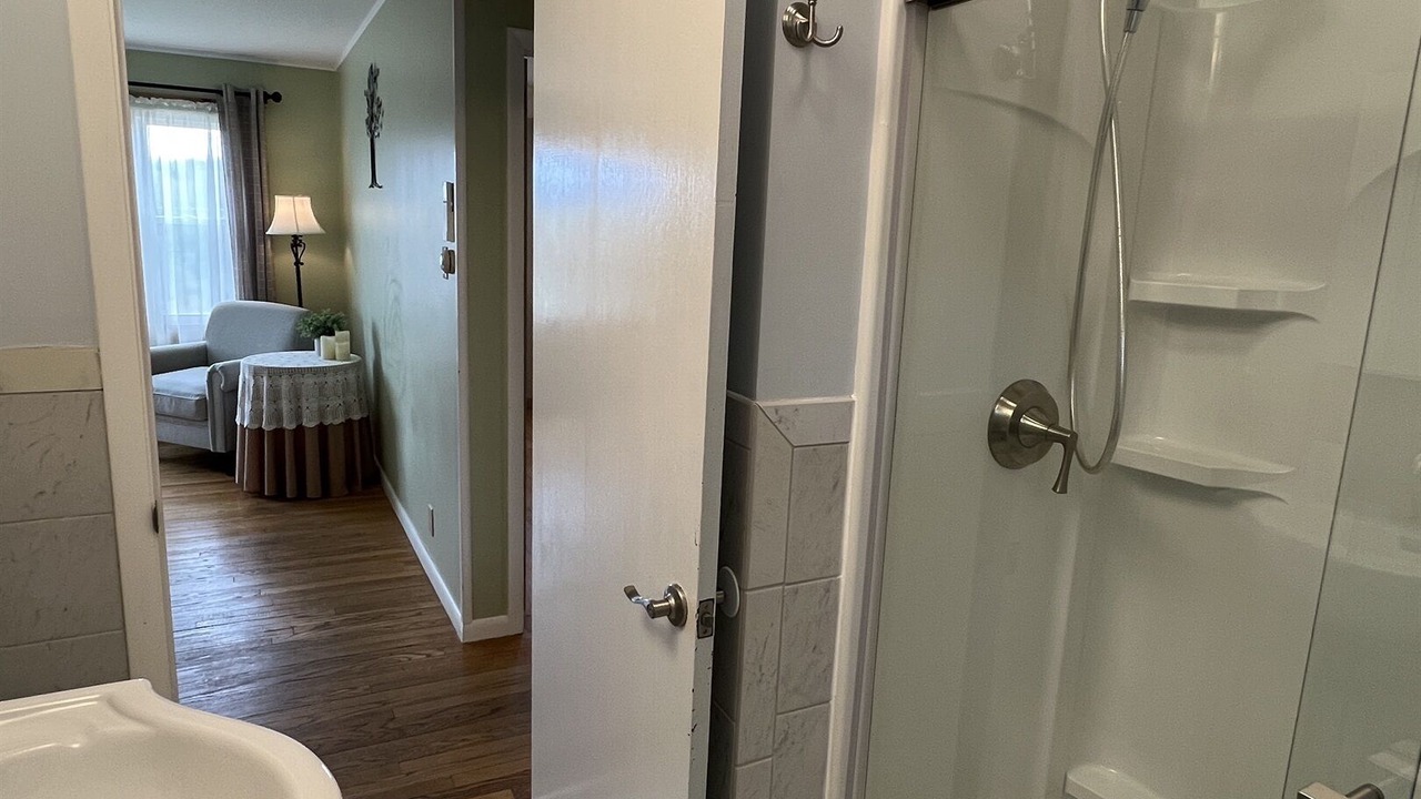 Photo of Bathroom in Laurens
