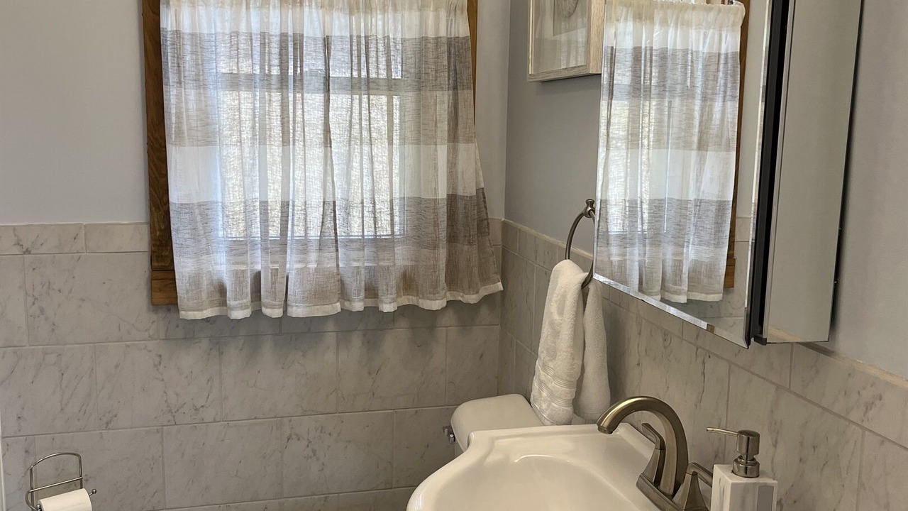 Photo of Bathroom in Laurens