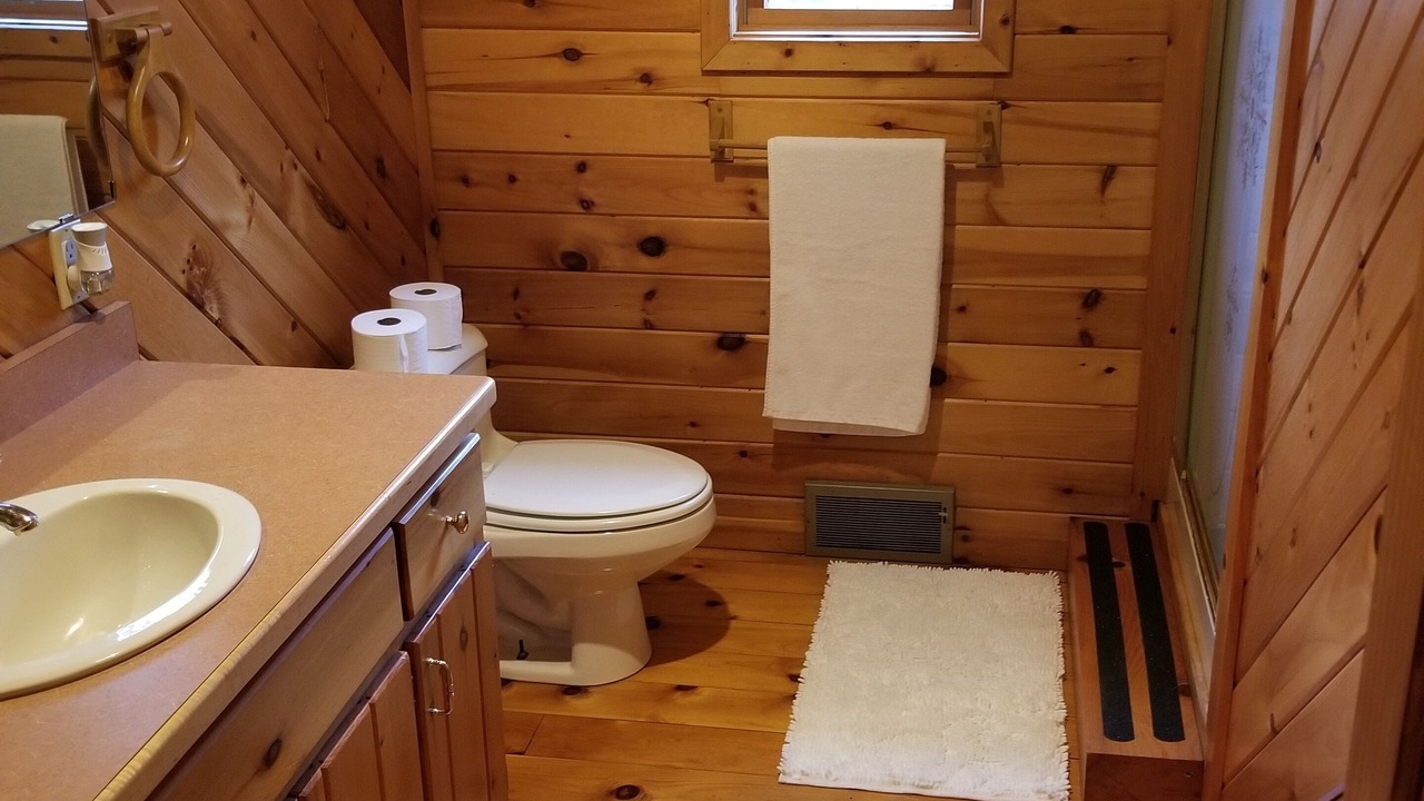 Photo of Bathroom in Girard