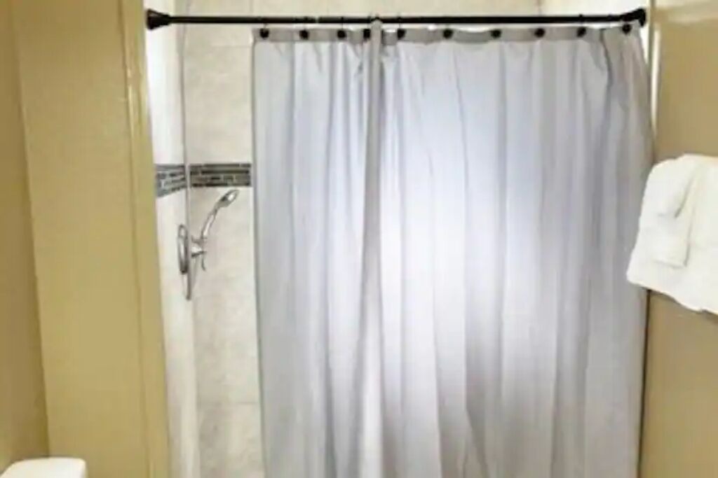 Photo of Bathroom in Eagle Pass