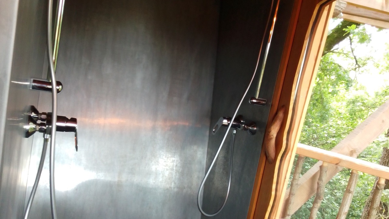 Photo of Bathroom in L'Isle-Bouzon