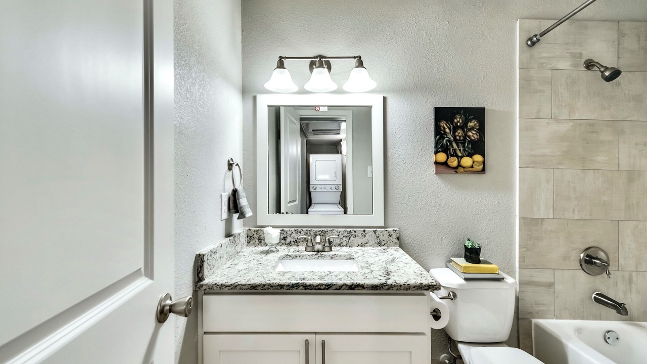 Photo of Bathroom in Old East Dallas