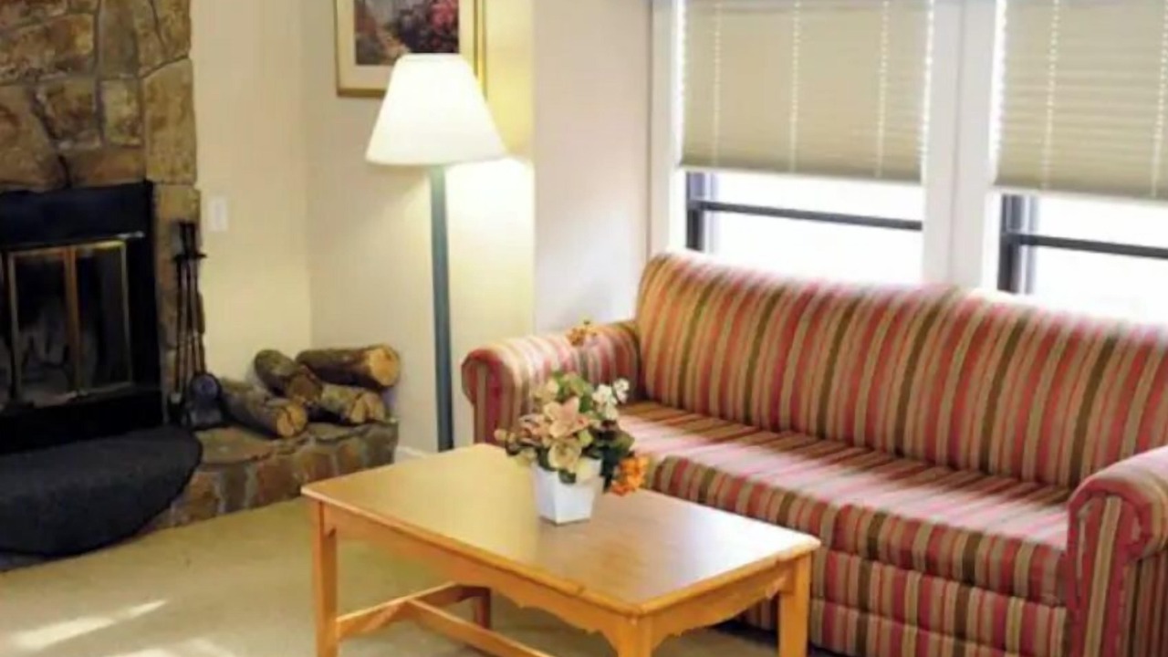 Photo of Livingroom in McGaheysville
