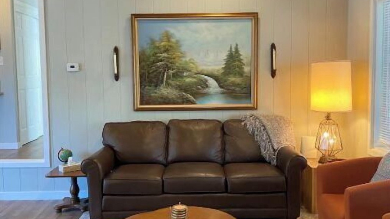 Photo of Livingroom in South Central Omaha