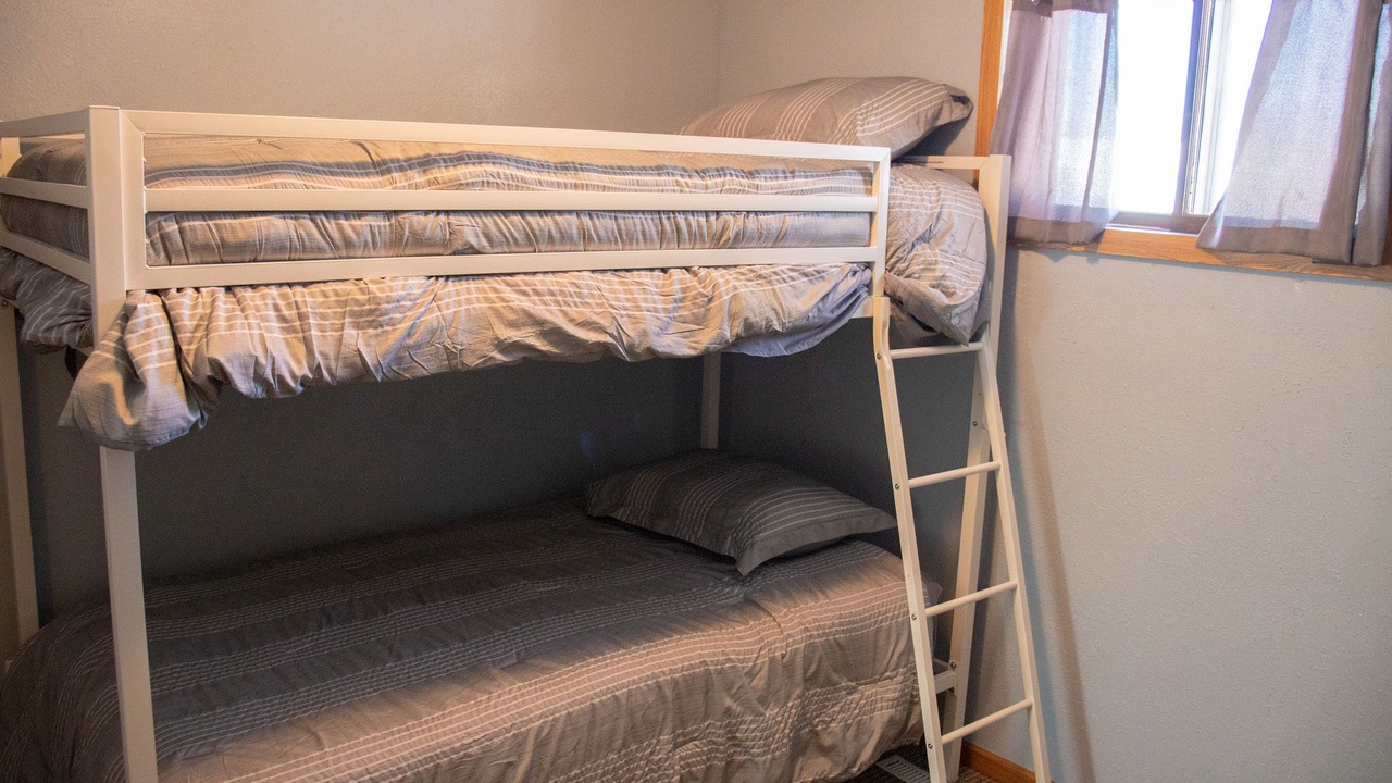 Photo of Bedroom in Nimrod
