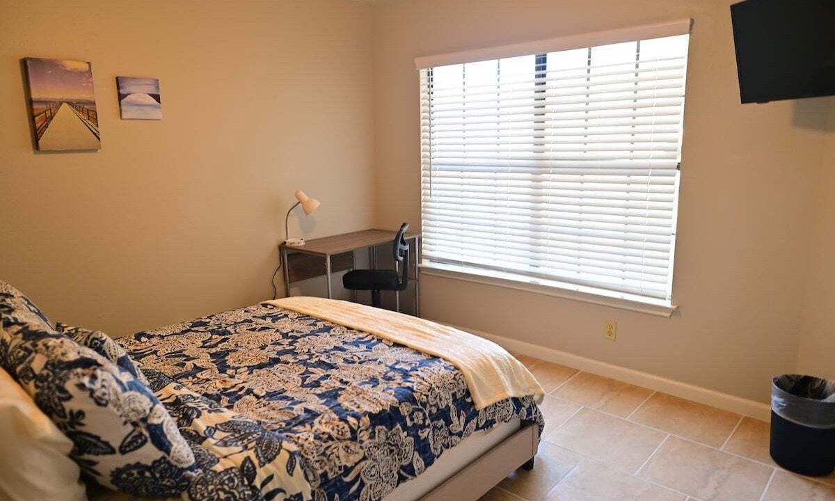 Photo of Bedroom in Ventura