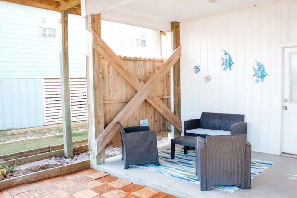 Photo of Patio Balcony in Village of Stump Sound
