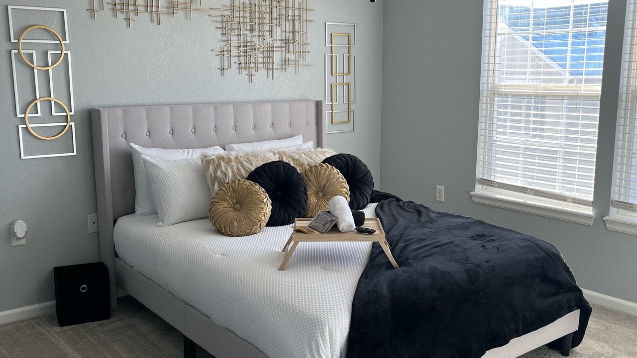 Photo of Bedroom in Castle Rock