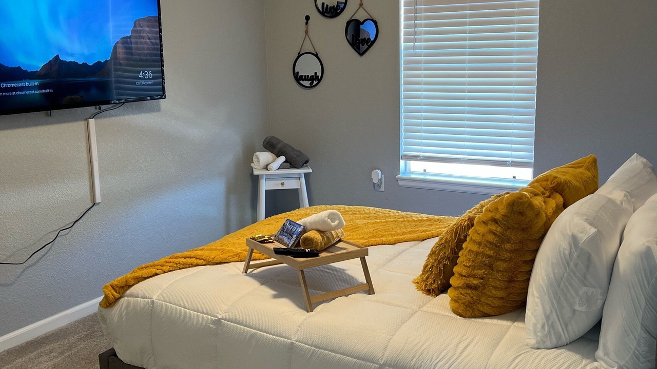 Photo of Bedroom in Castle Rock