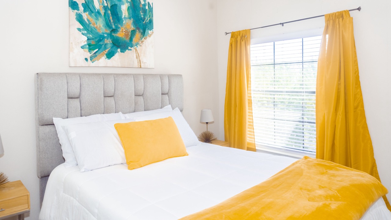Photo of Bedroom in Oak Cliff