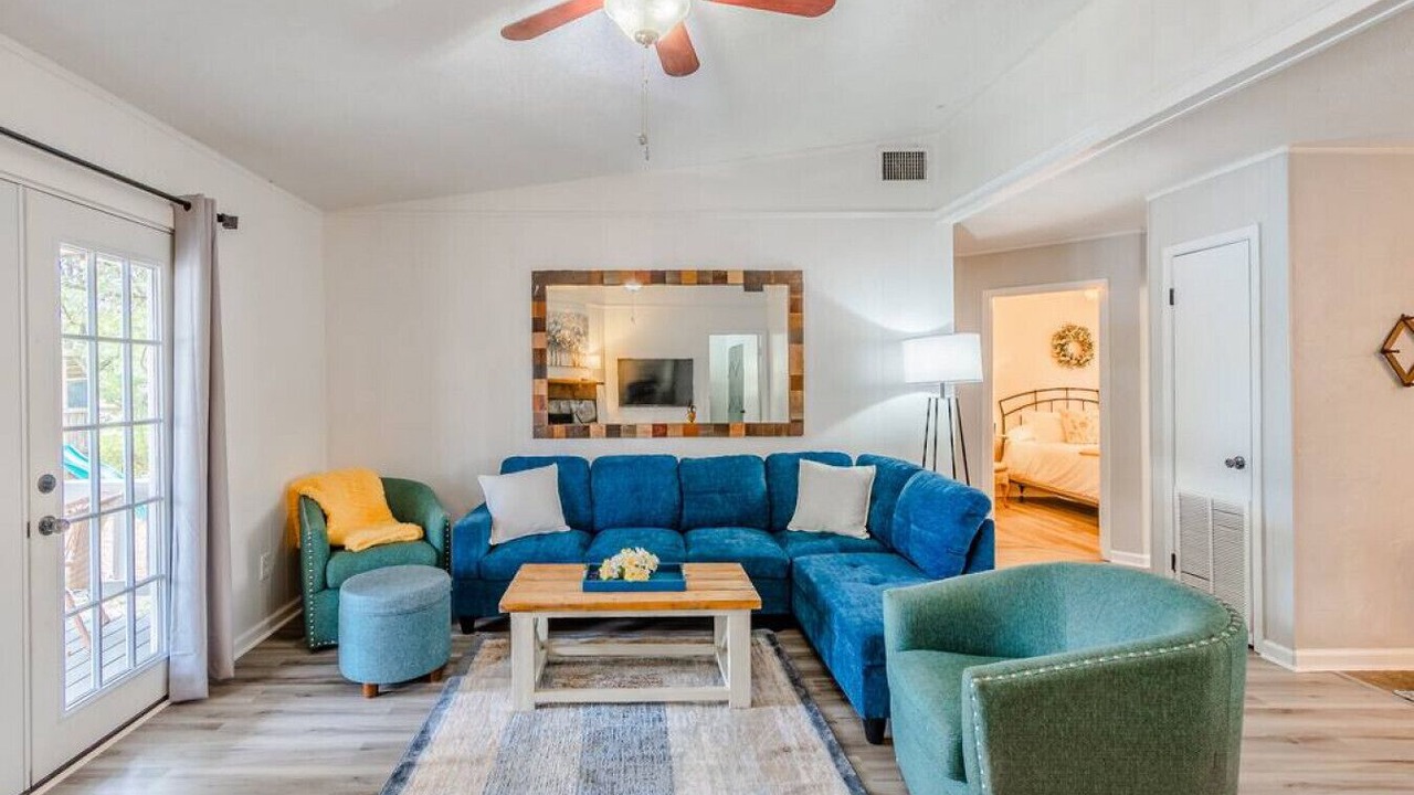 Photo of Livingroom in Gilmer
