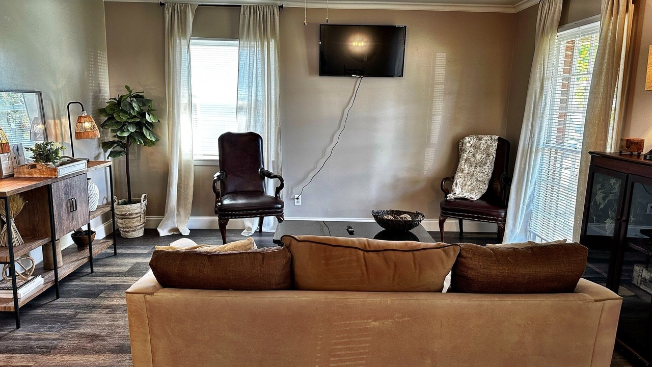 Photo of Livingroom in Newnan