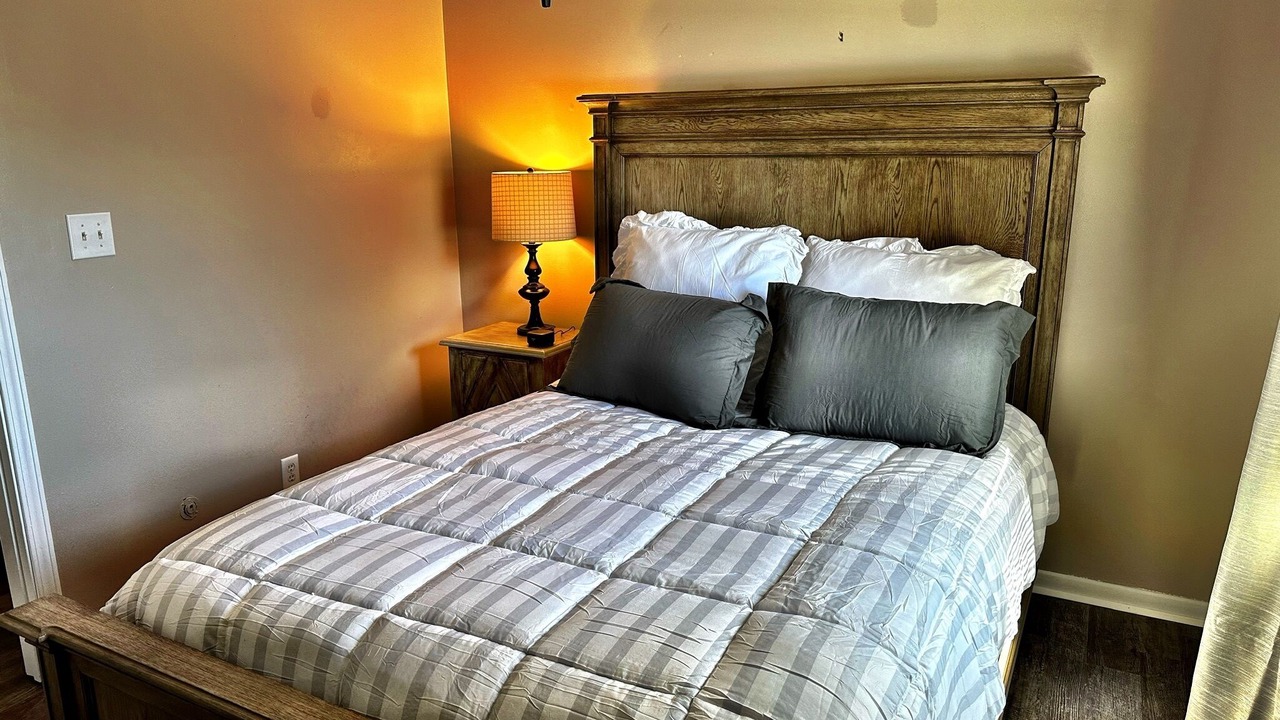 Photo of Bedroom in Newnan