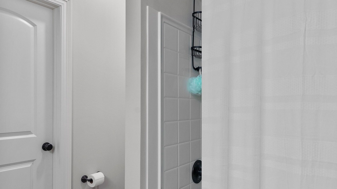 Photo of Bathroom in Haughton