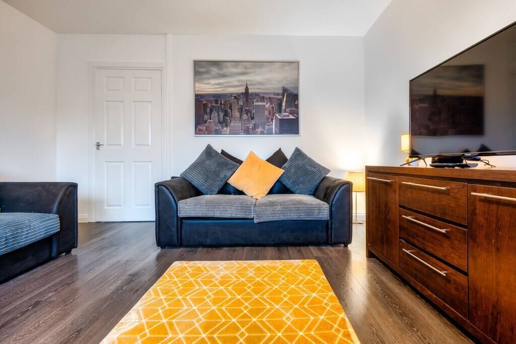 Photo of Livingroom in Shotts