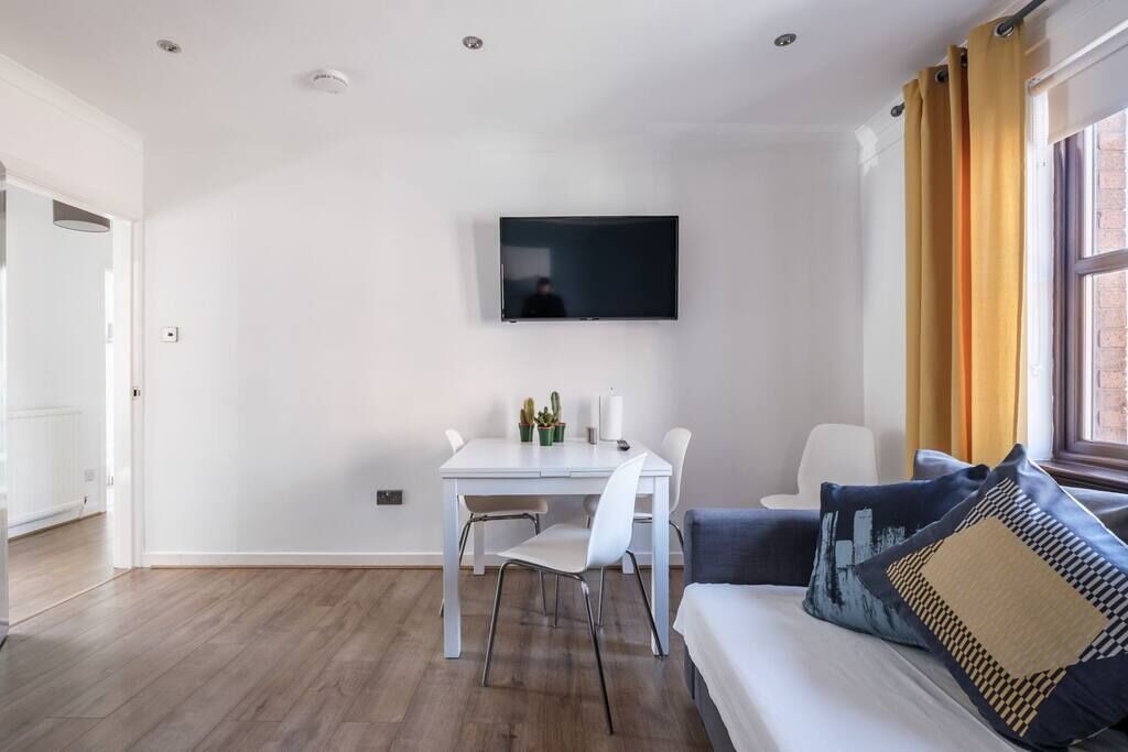Photo of Livingroom in Uddingston