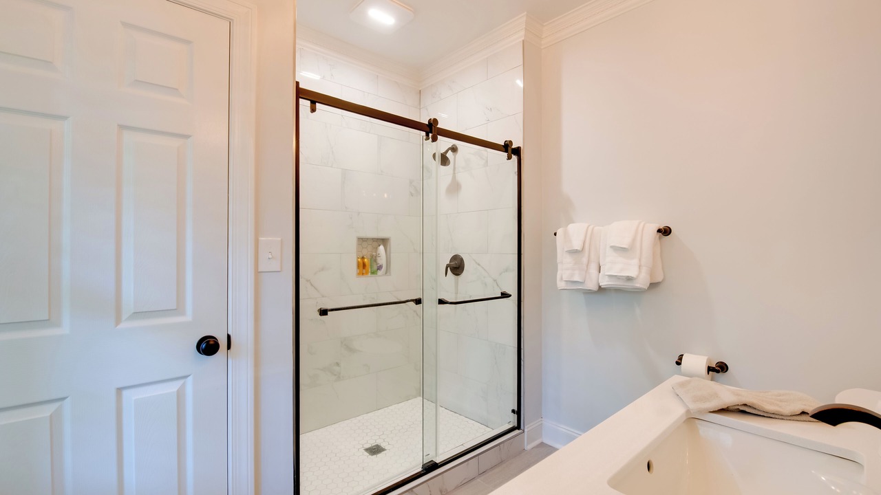 Photo of Bathroom in Eatonton