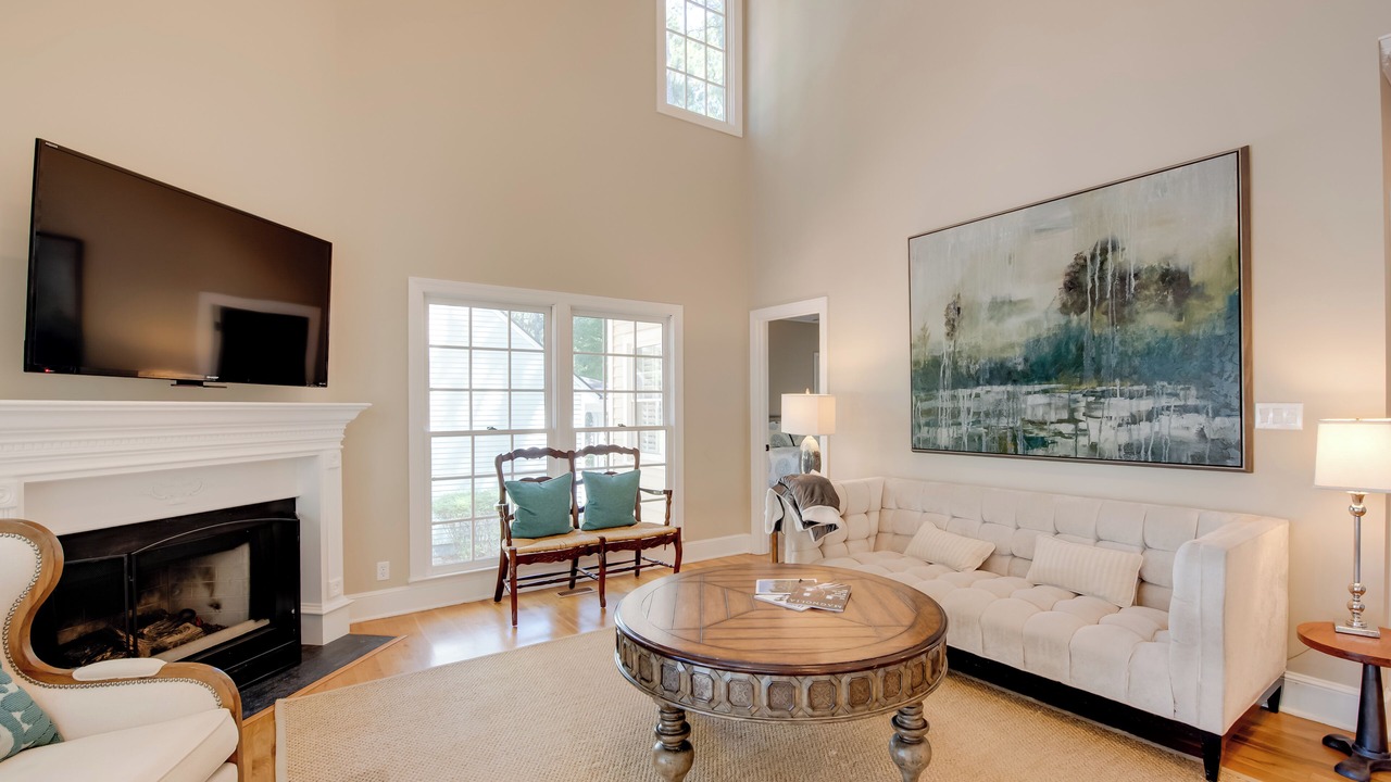 Photo of Livingroom in Eatonton