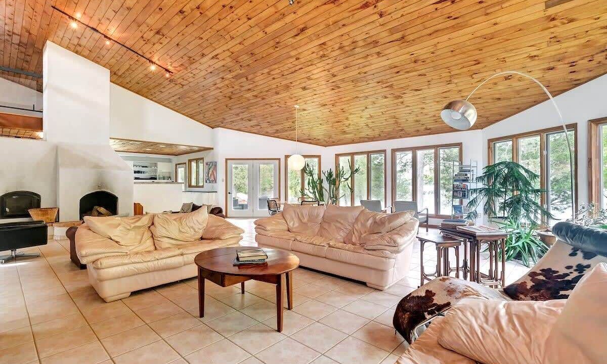 Photo of Livingroom in Lyndhurst