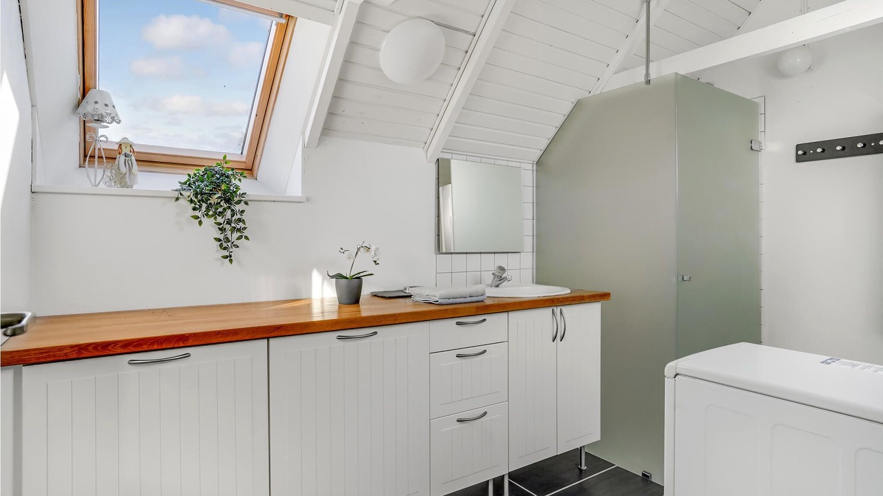 Photo of Bathroom in Glesborg