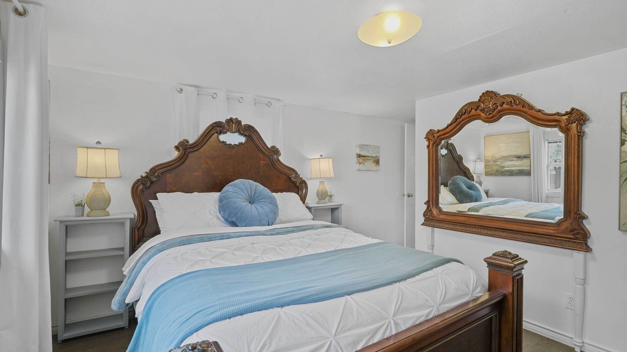 Photo of Bedroom in Lake Dallas