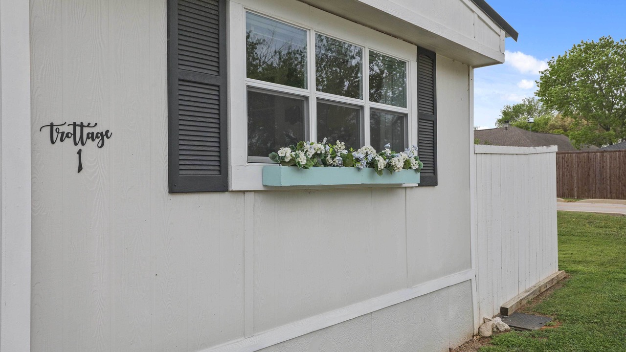 Photo of Outdoor in Lake Dallas
