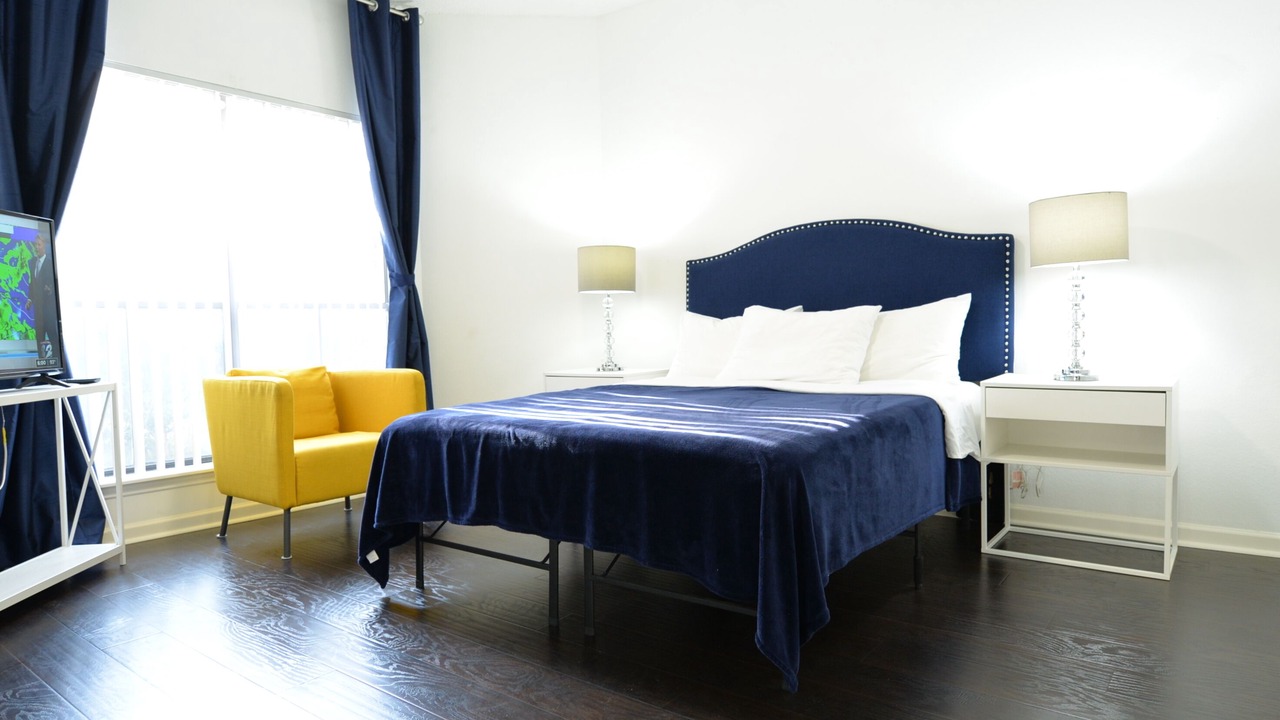 Photo of Bedroom in Westchase