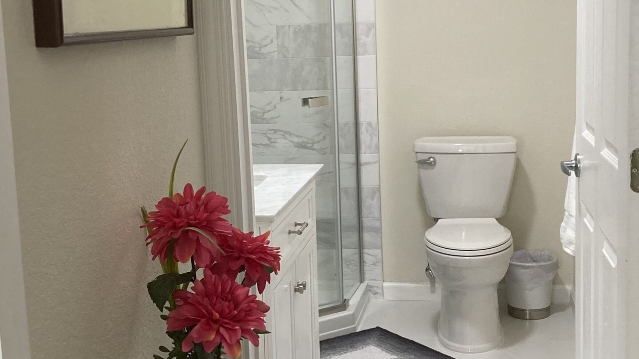 Photo of Bathroom in North Buttercup Creek