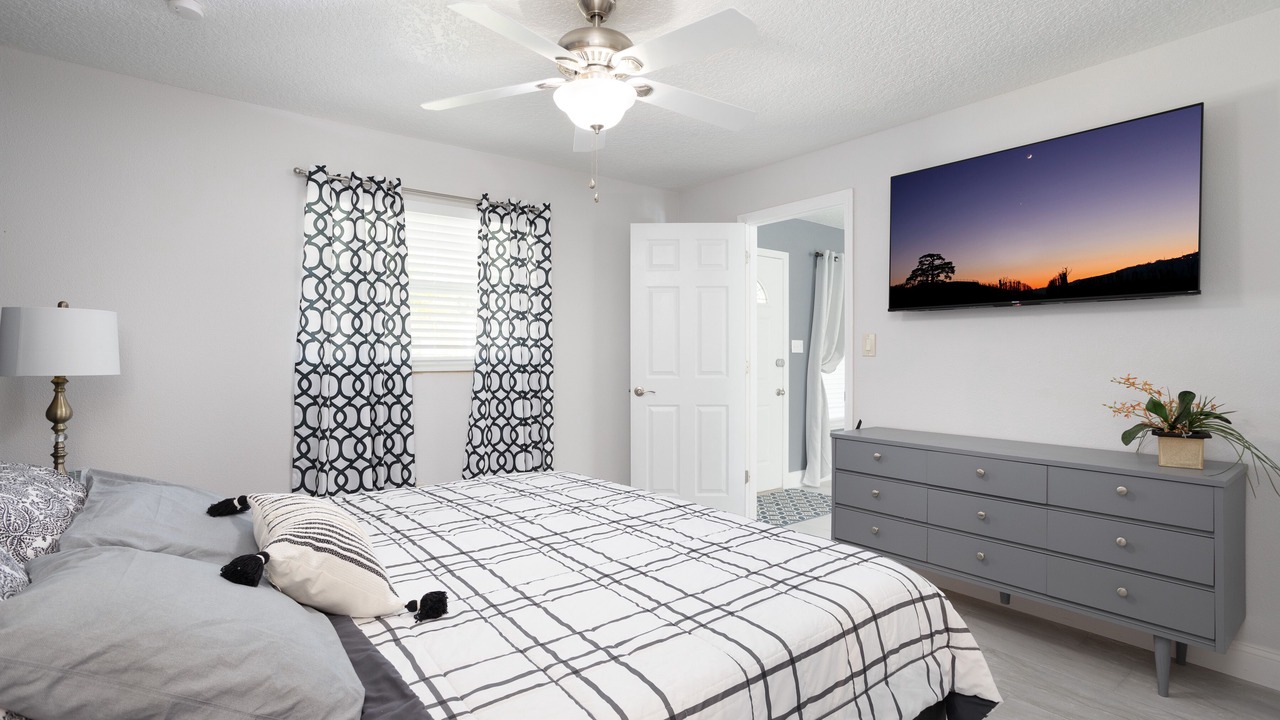 Photo of Bedroom in Tropic