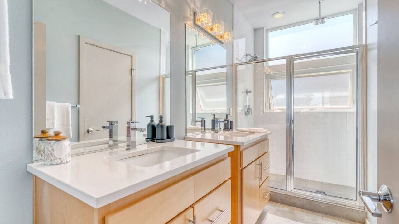 Photo of Bathroom in Loyal Heights