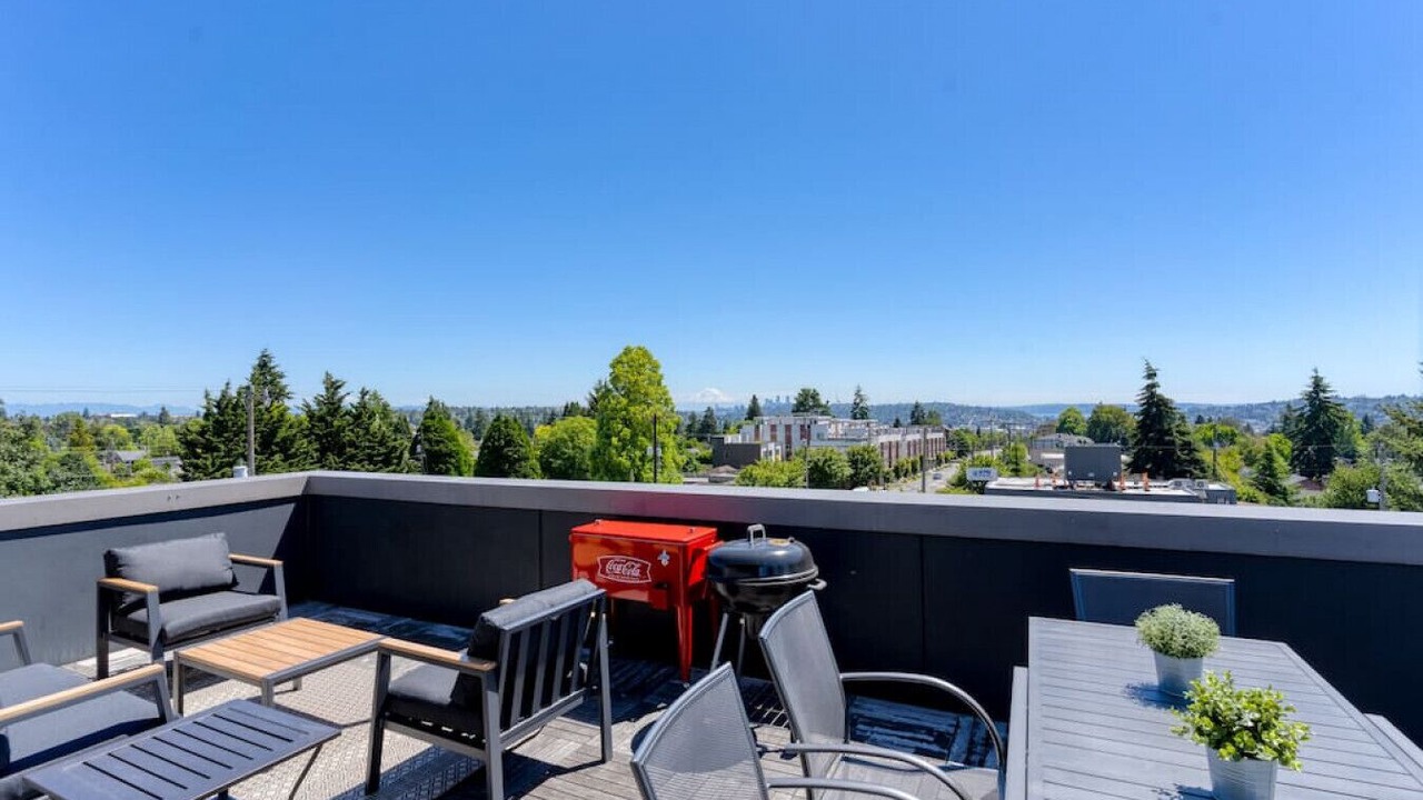 Photo of Outdoor in Loyal Heights