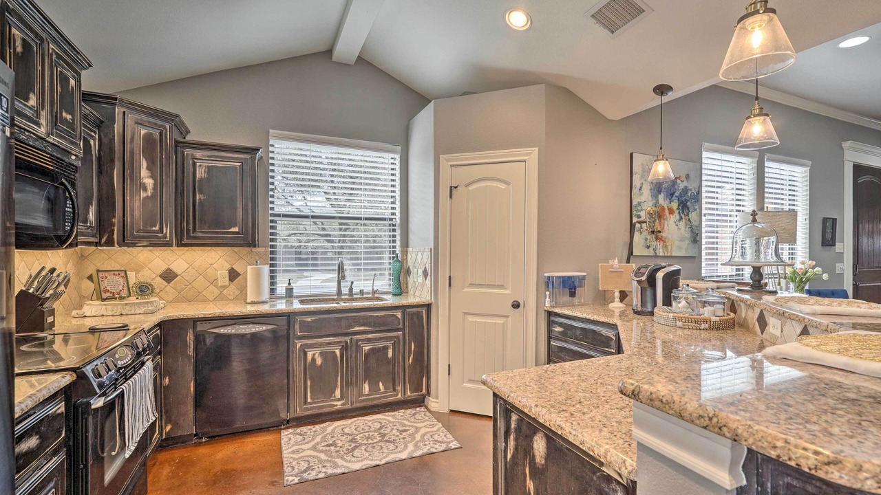 Photo of Kitchen in Midland