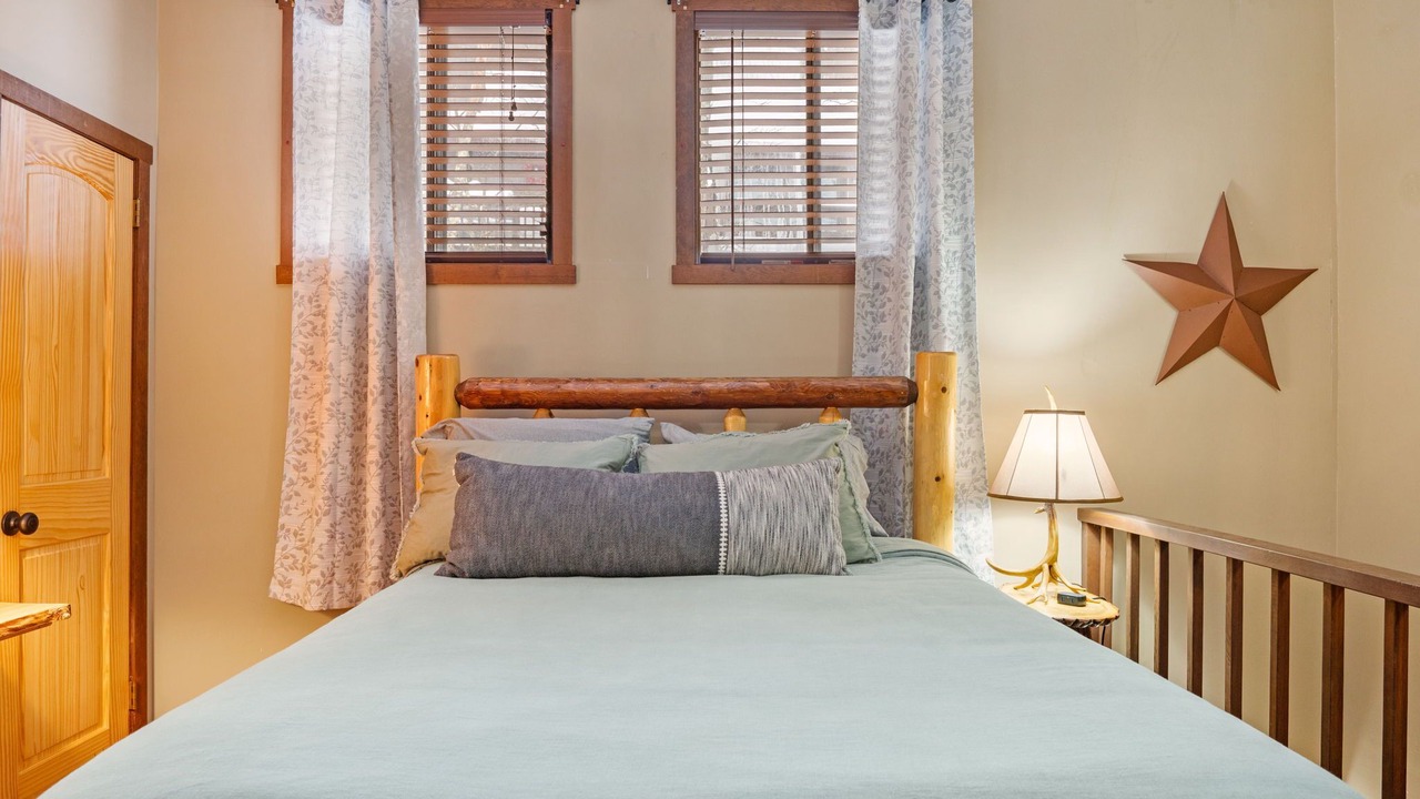 Photo of Bedroom in Village at Camelback