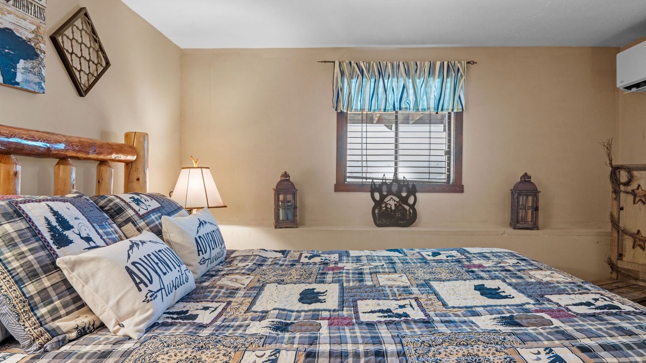 Photo of Bedroom in Village at Camelback