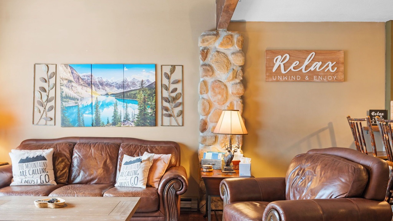 Photo of Livingroom in Village at Camelback