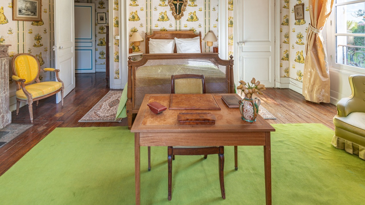 Photo of Bedroom in Allonne