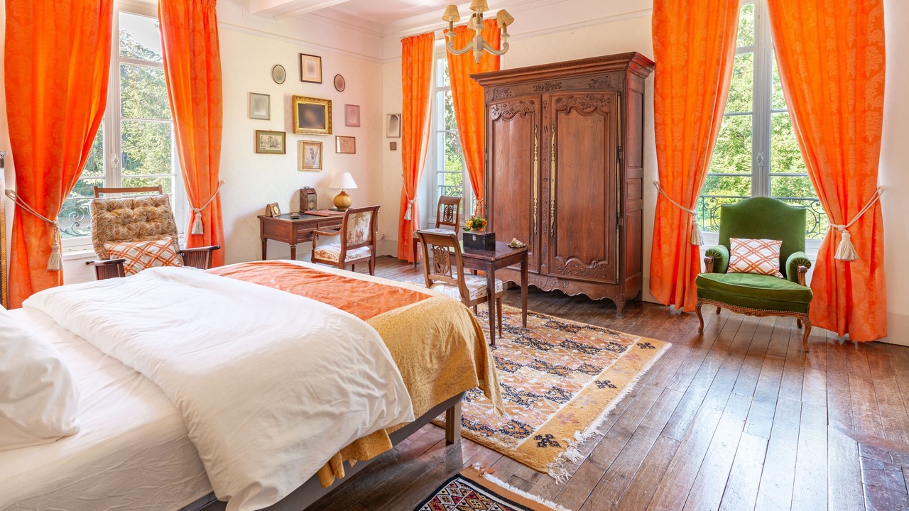 Photo of Bedroom in Allonne