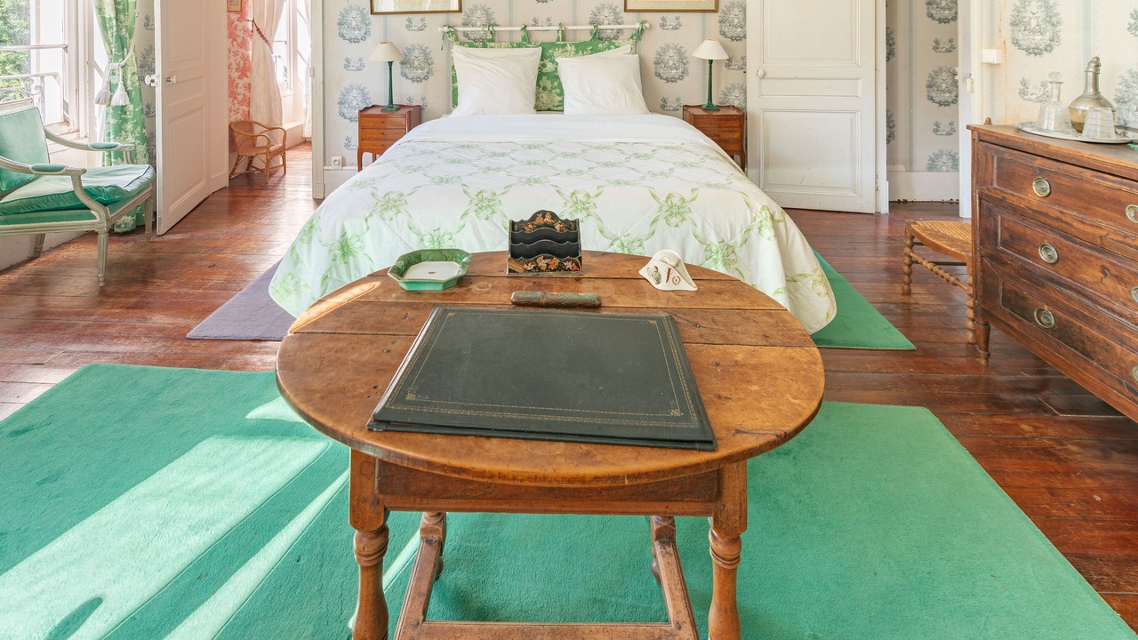 Photo of Bedroom in Allonne