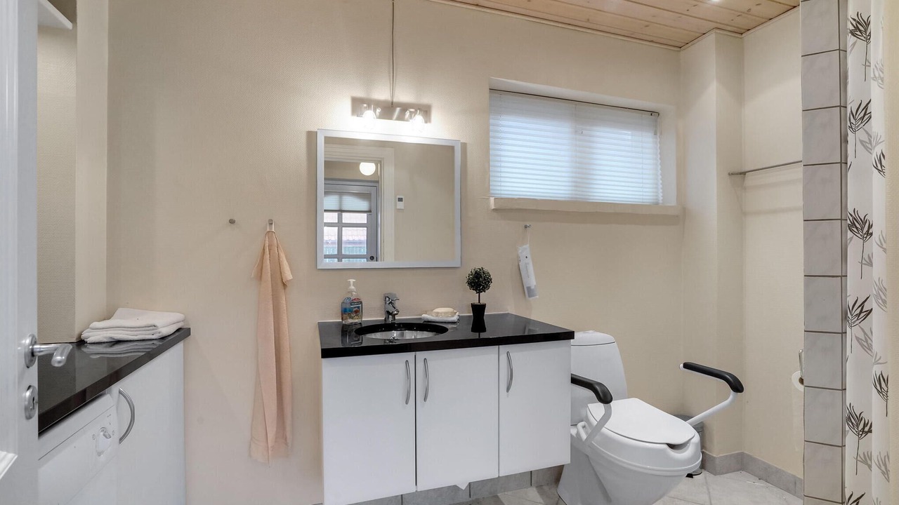 Photo of Bathroom in Thyboron