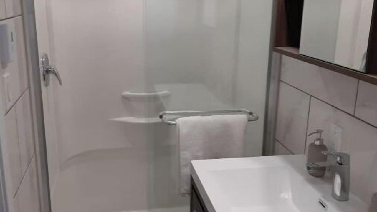 Photo of Bathroom in LaSalle