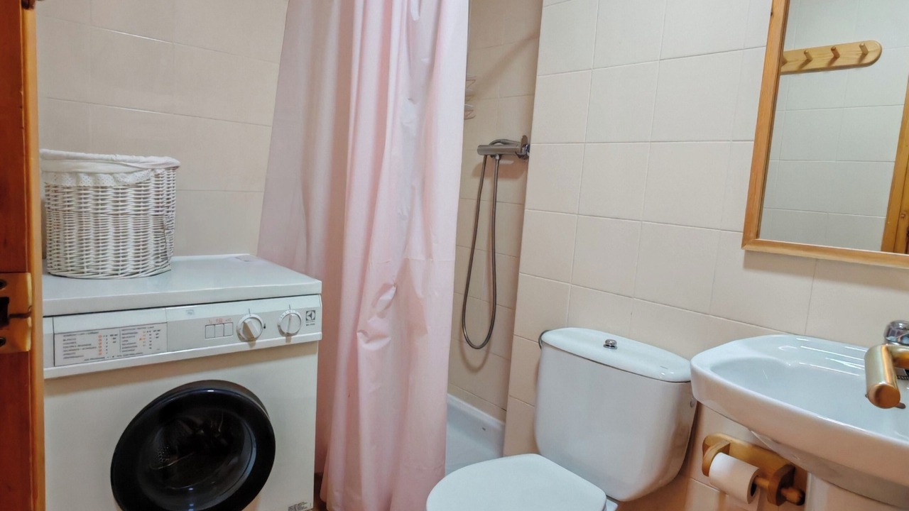 Photo of Bathroom in Taull