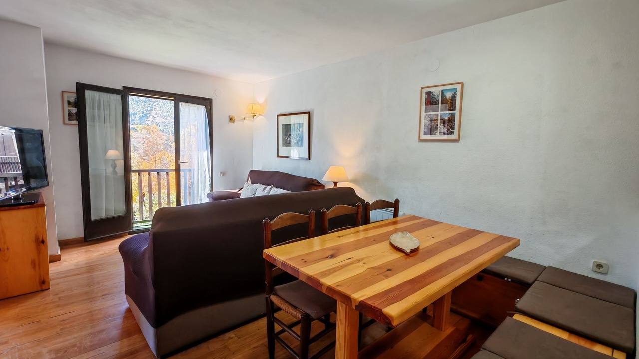 Photo of Livingroom in Taull