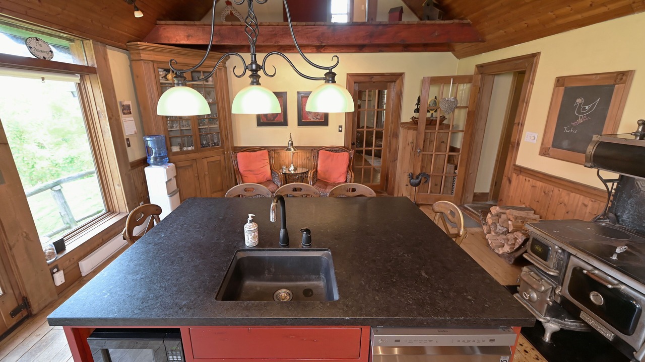 Photo of Kitchen in Mulmur