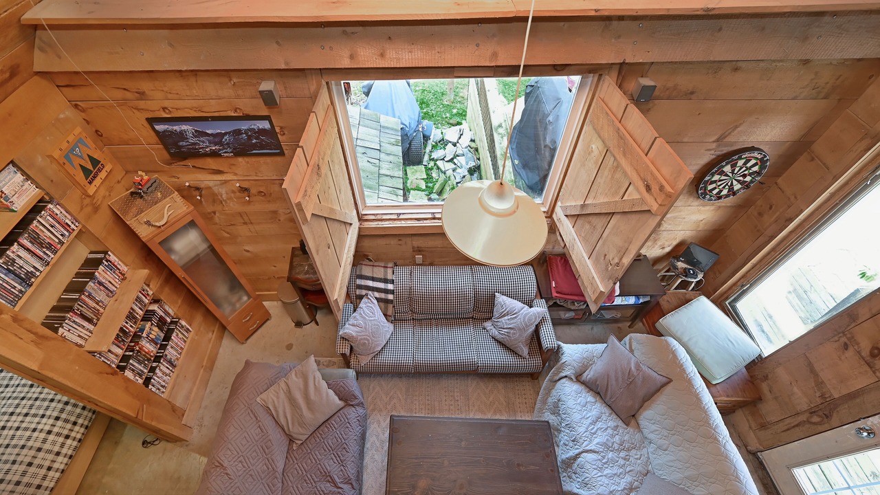 Photo of Livingroom in Mulmur