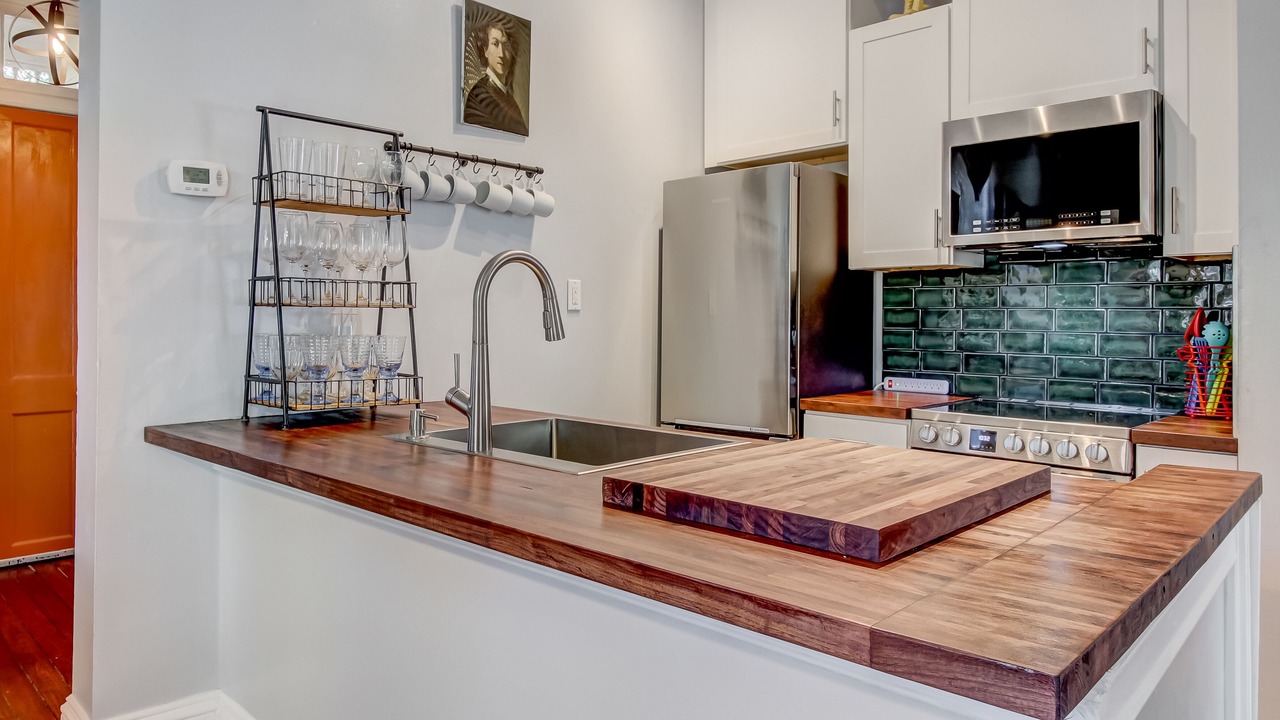 Photo of Kitchen in Thomas Square