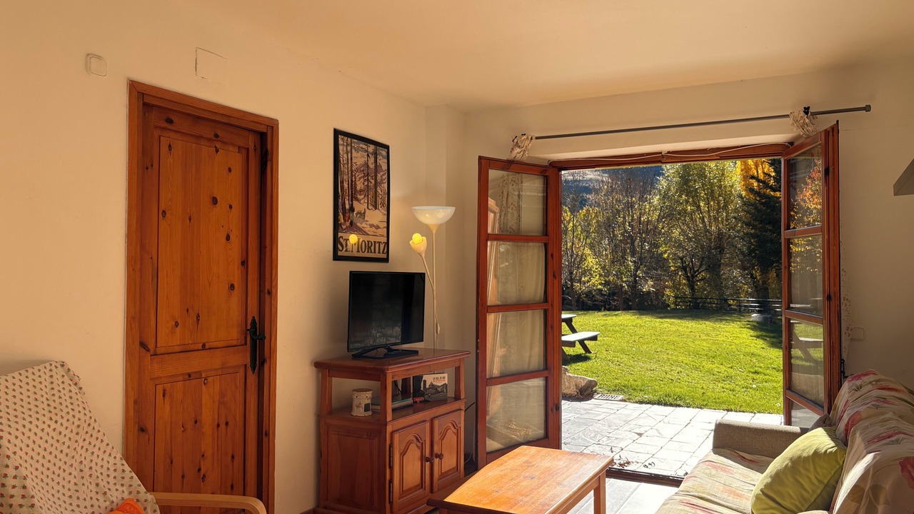 Photo of Livingroom in Taull