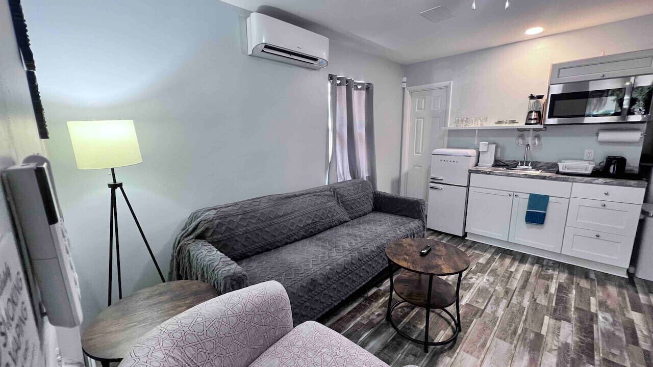 Photo of Livingroom in Burton