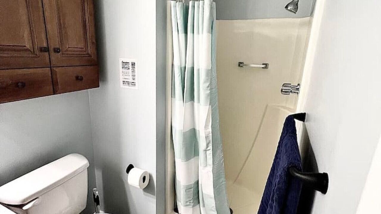 Photo of Bathroom in Burton